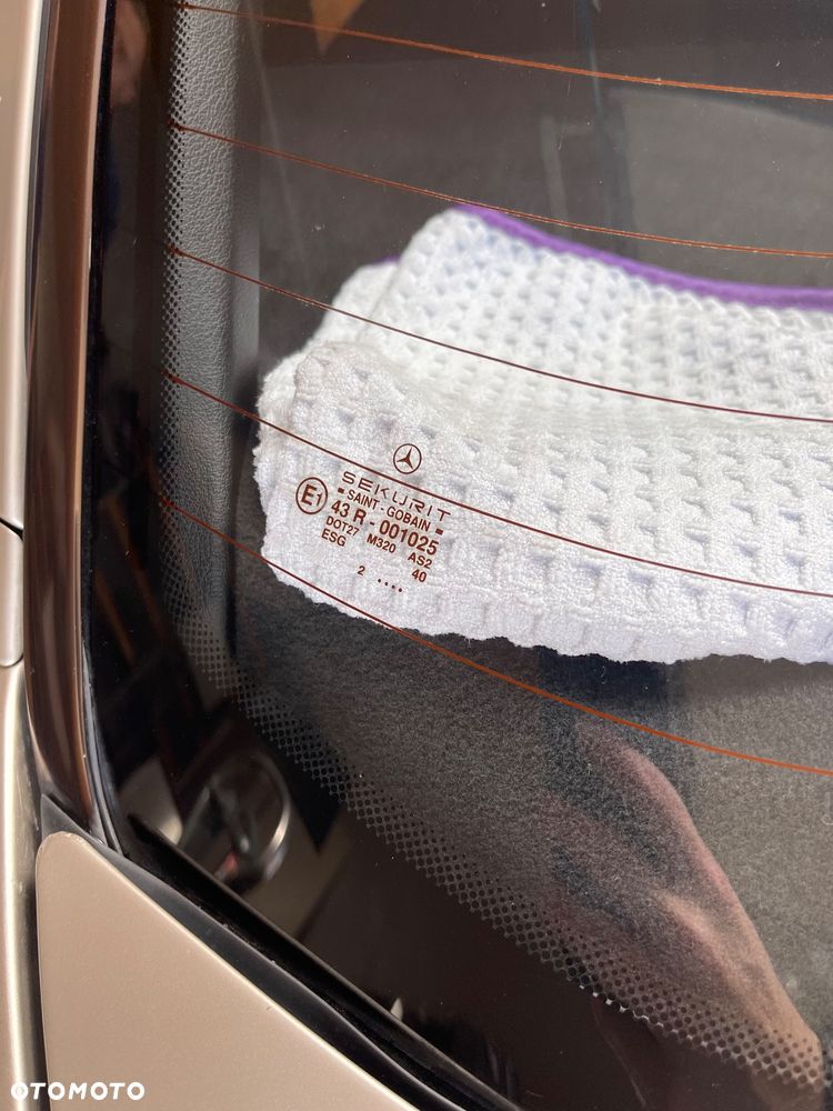 Mercedes-Benz Klasa E - 12