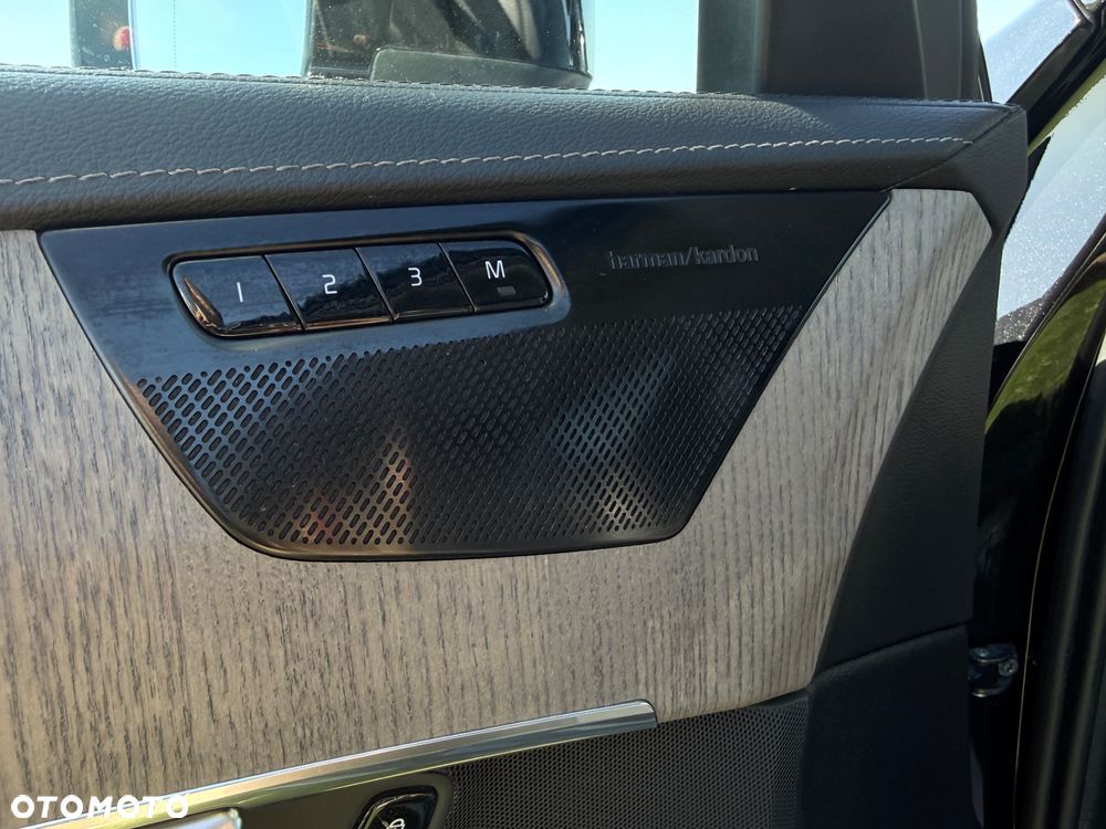 Volvo XC 90 - 11