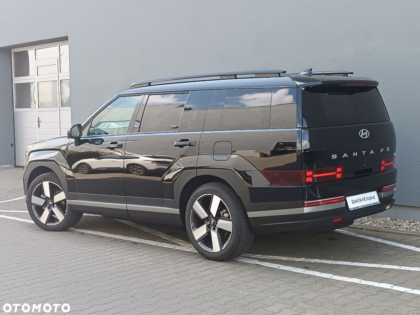 Hyundai Santa Fe - 5