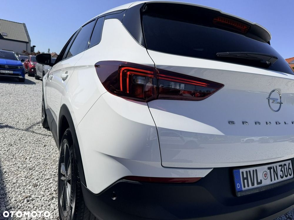 Opel Grandland - 9
