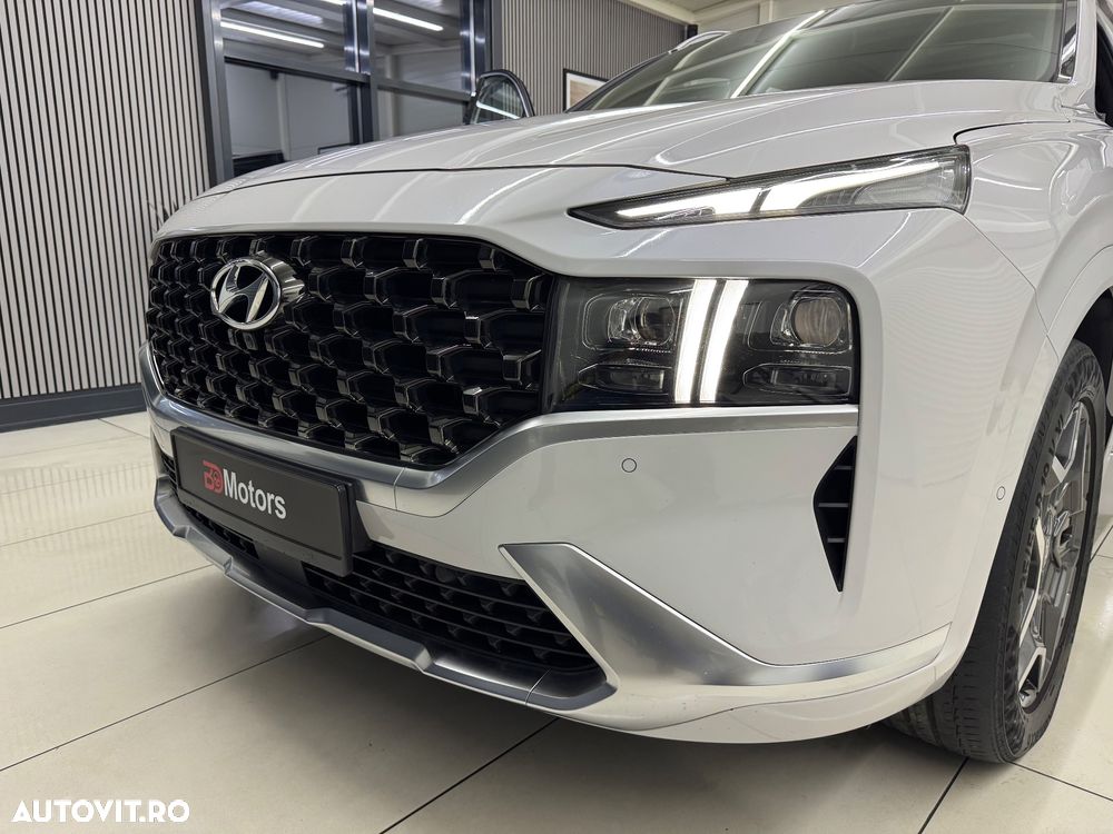 Hyundai Santa Fe 1.6 l 265 CP 4WD 6AT Luxury - 15