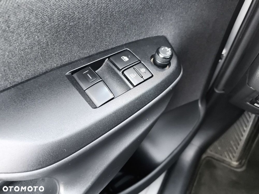 Toyota Yaris Hybrid 1.5 Comfort - 21