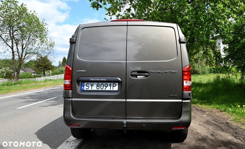 Mercedes-Benz Vito - 24
