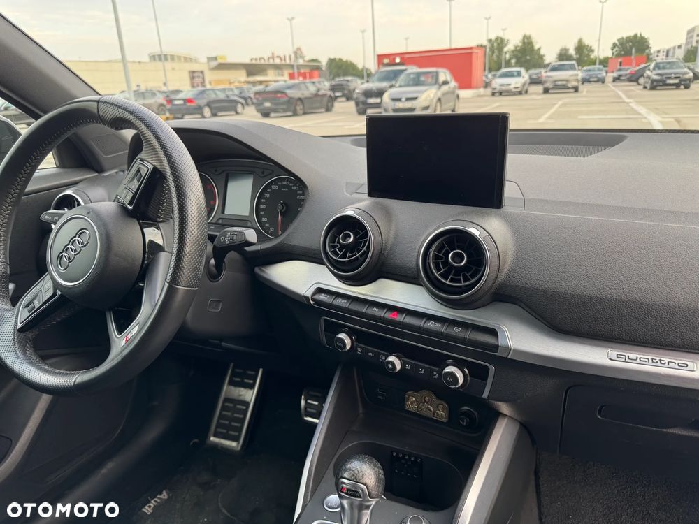 Audi Q2 35 TDI Quattro S tronic S line - 31