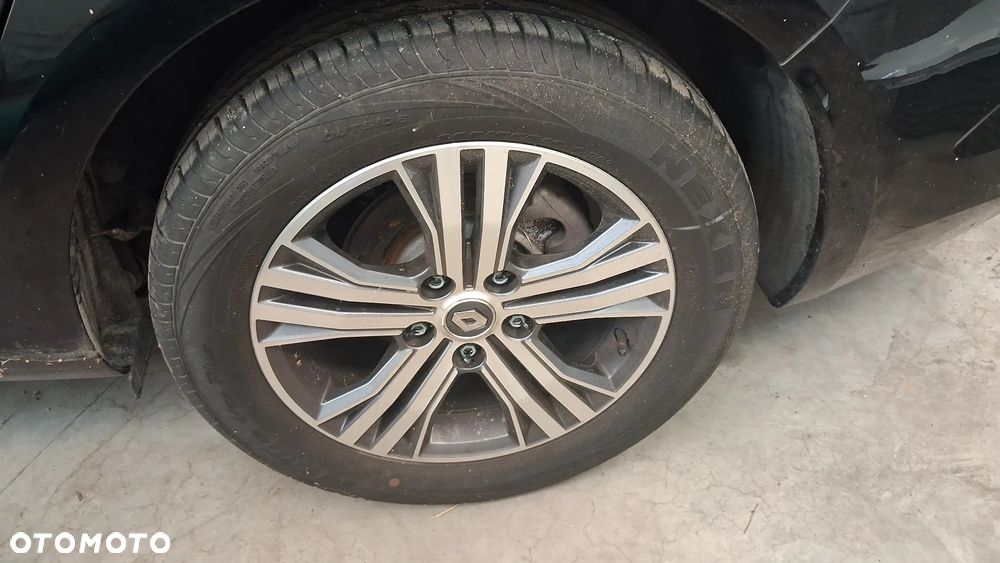 Renault Megane TCe 140 GPF EDC INTENS - 12
