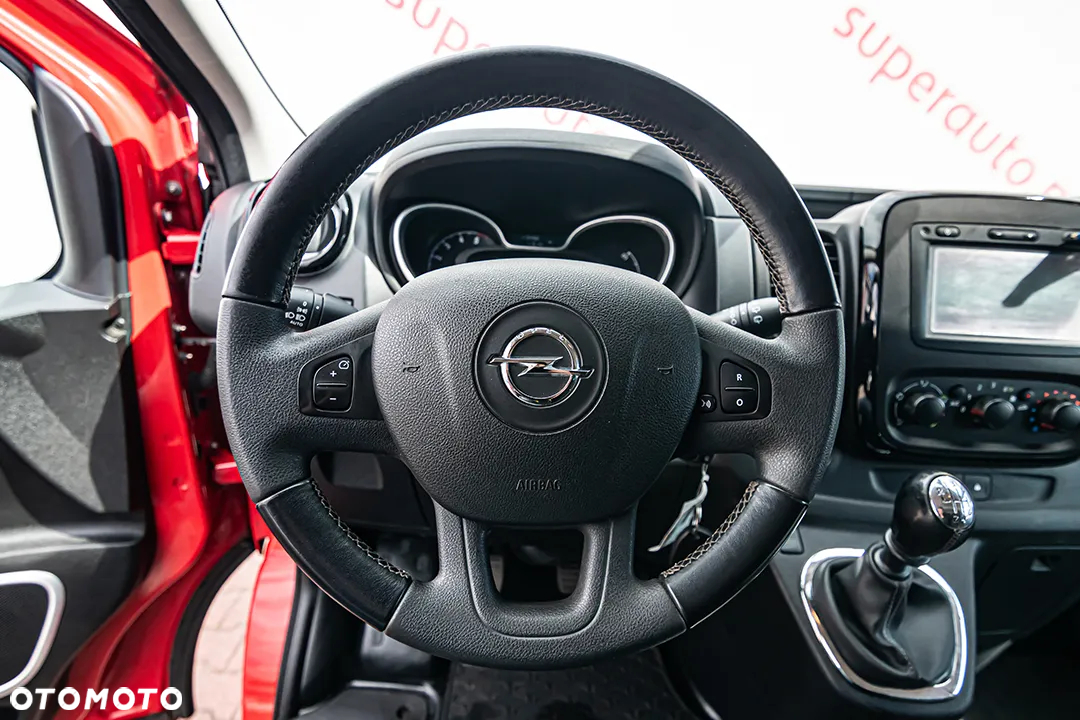 Opel Vivaro - 18