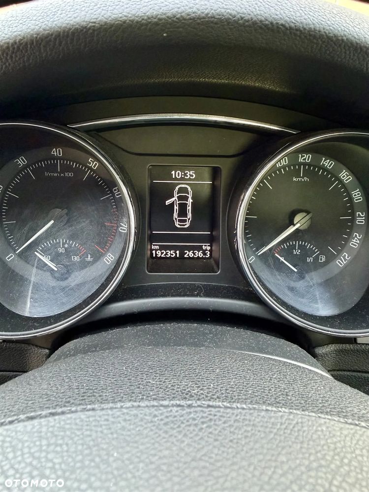 Skoda Superb 2.0 TSI Elegance DSG - 9