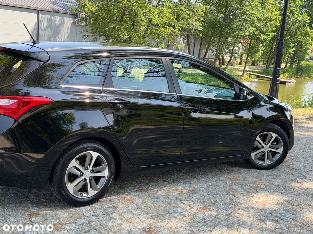 Hyundai i30 i30cw 1.6 CRDi Trend - 38