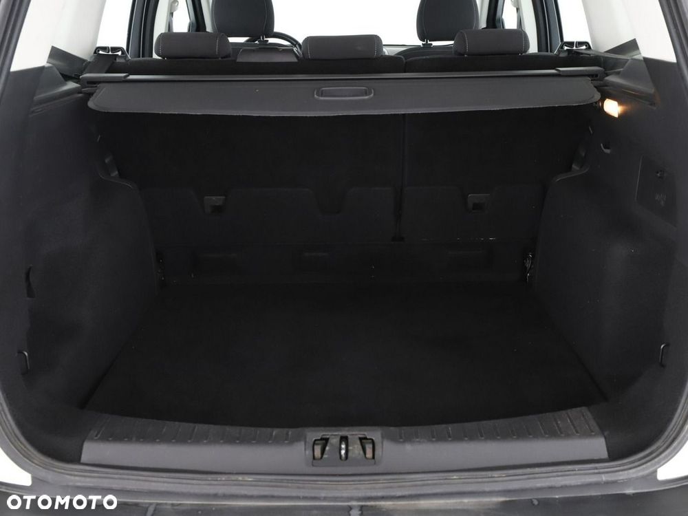 Ford Kuga 1.5 EcoBoost 2x4 Trend - 21