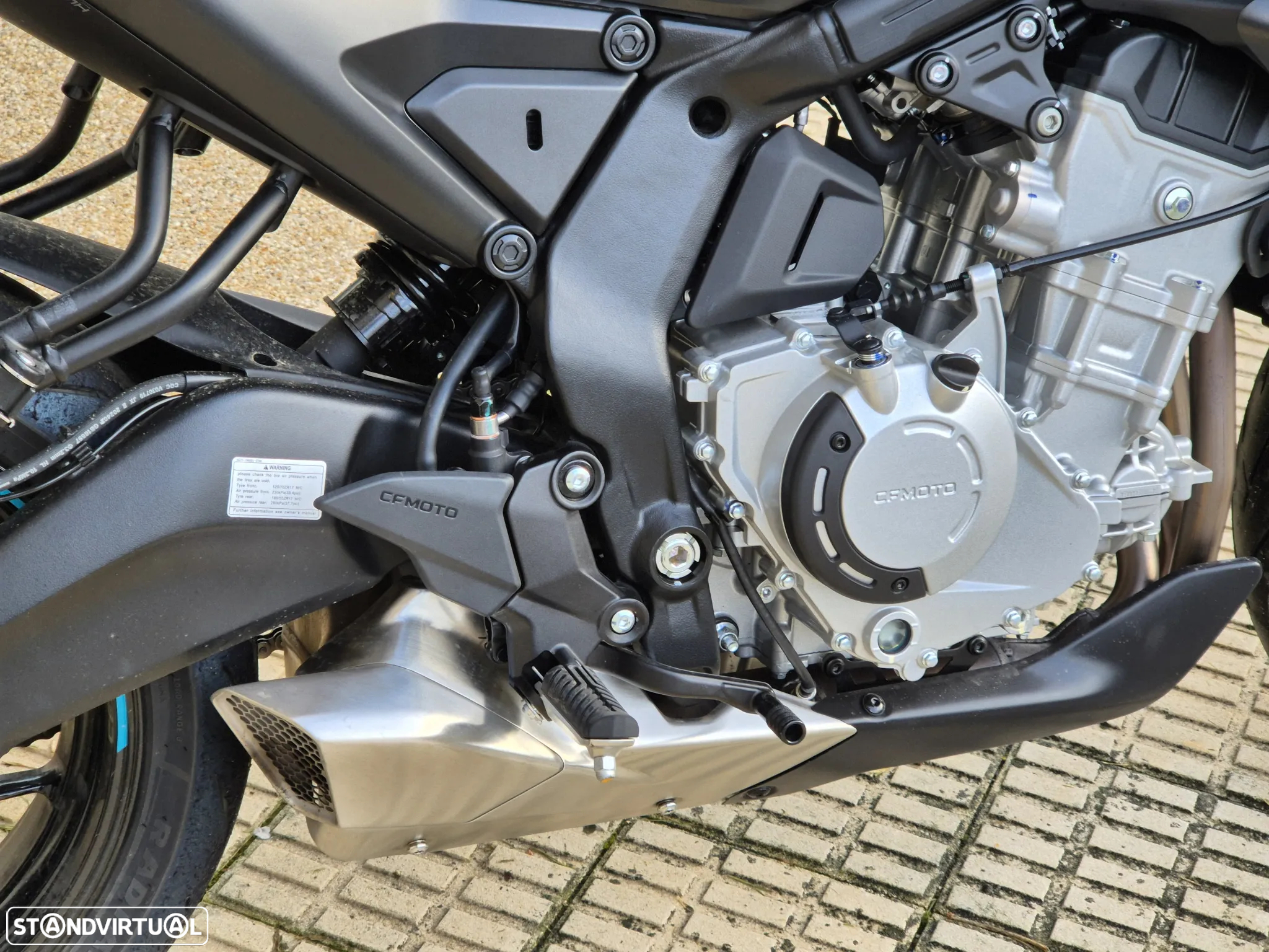CF Moto 675NK - 4