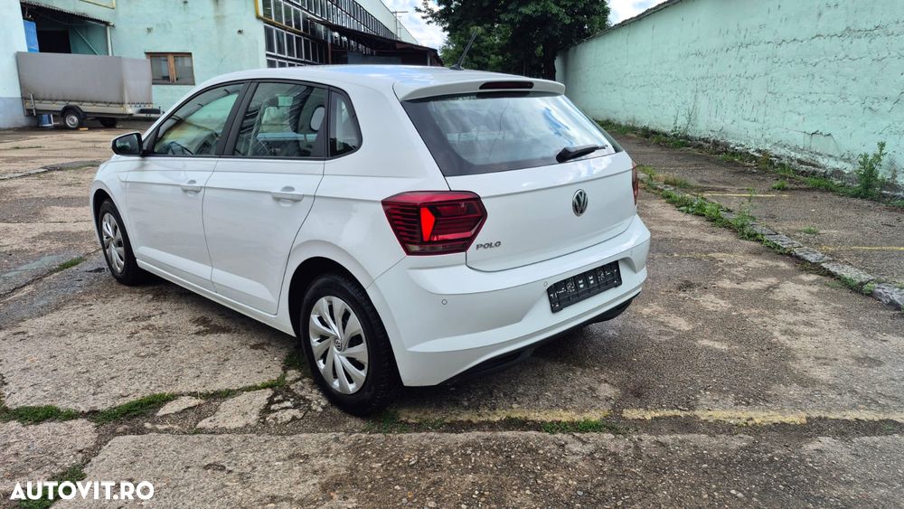 Volkswagen Polo 1.0 Comfortline - 2