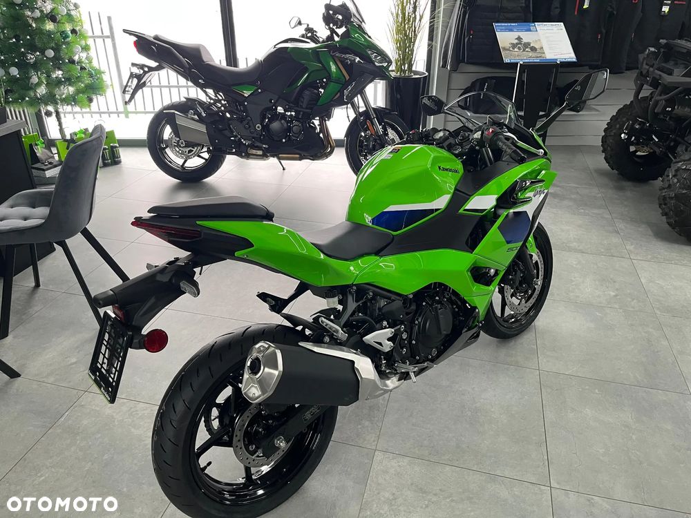 Kawasaki Ninja - 7