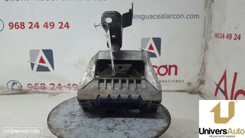 APOIO DO MOTOR VOLKSWAGEN GOLF V BERLINA (1K1) TRENDLINE - 4