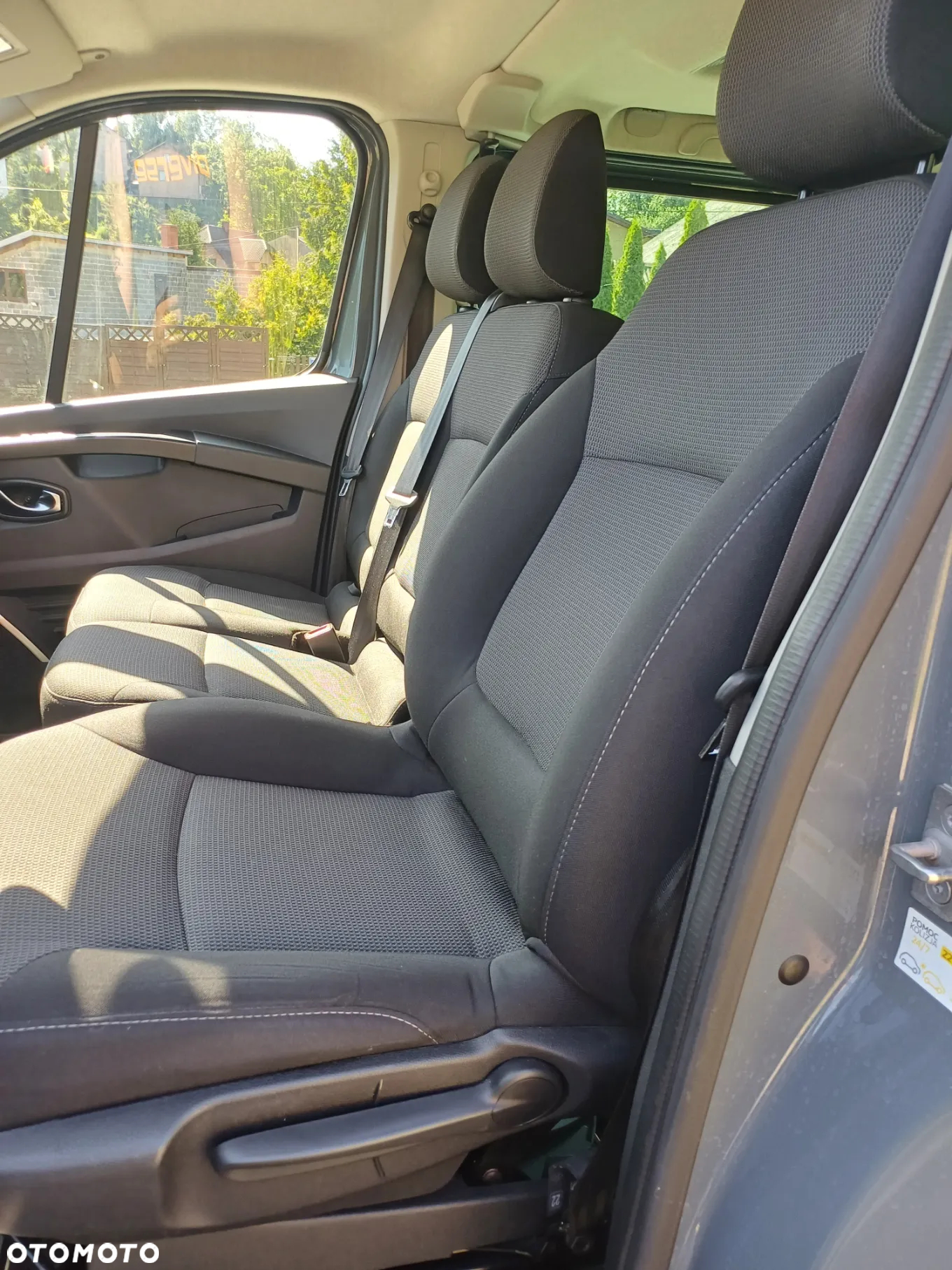 Renault Trafic - 12