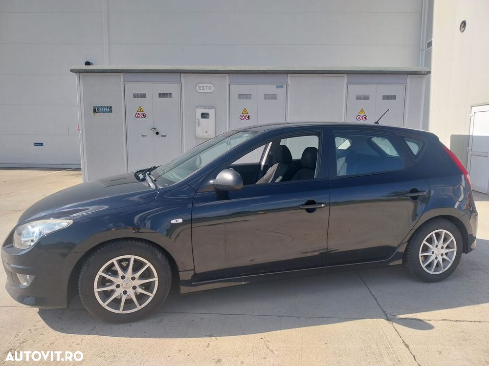 Hyundai i30 1.4 FIFA WM Edition - 10