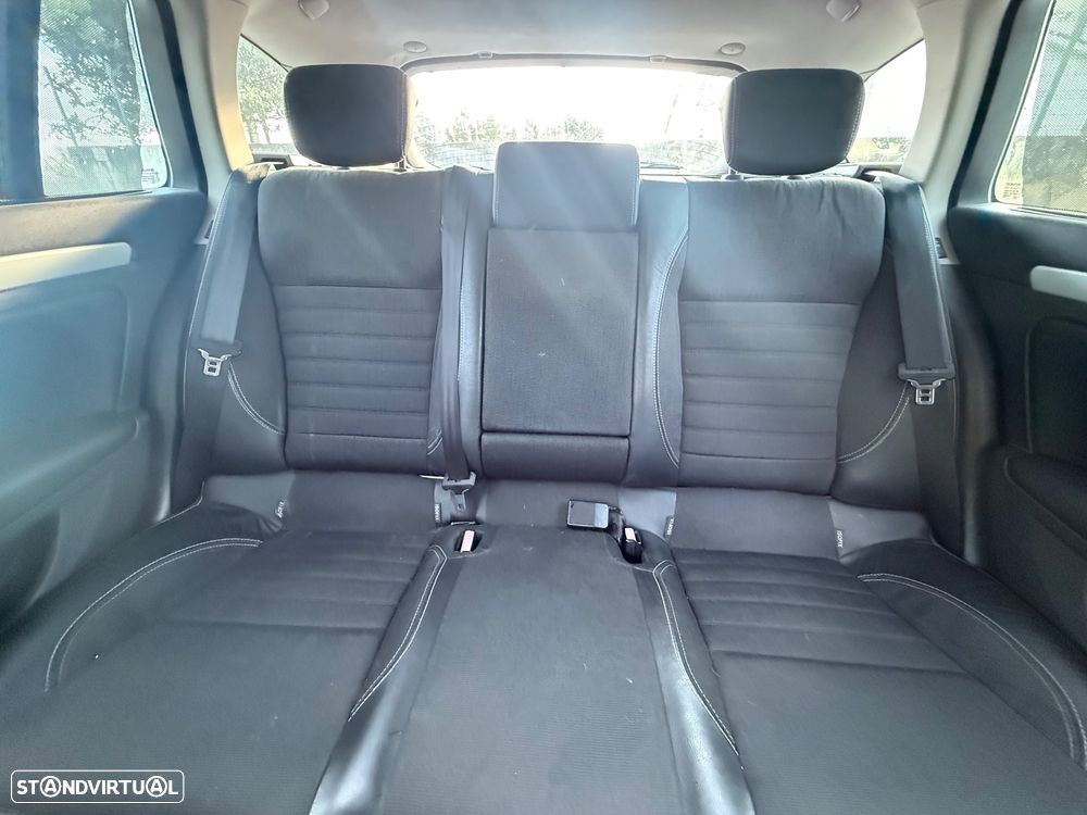 Renault Laguna Break 2.0 dCi Luxe - 16
