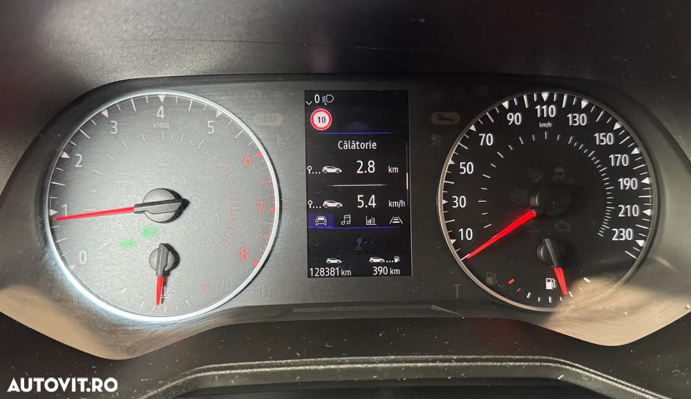 Renault Clio V TCe Zen - 11