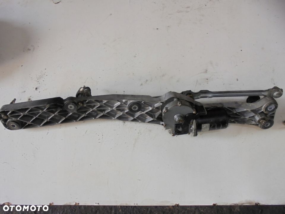 MECHANIZM SILNICZEK SILNIK WYCIERACZEK PRZOD BMW E39 - 1