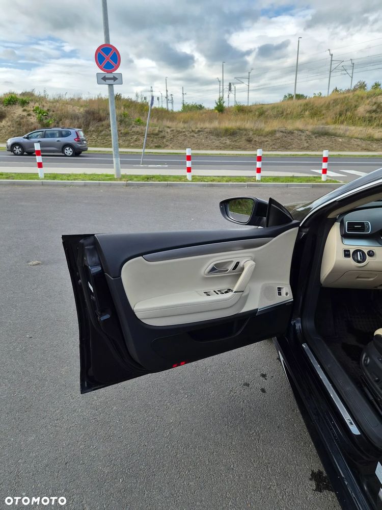 Volkswagen Passat CC - 39