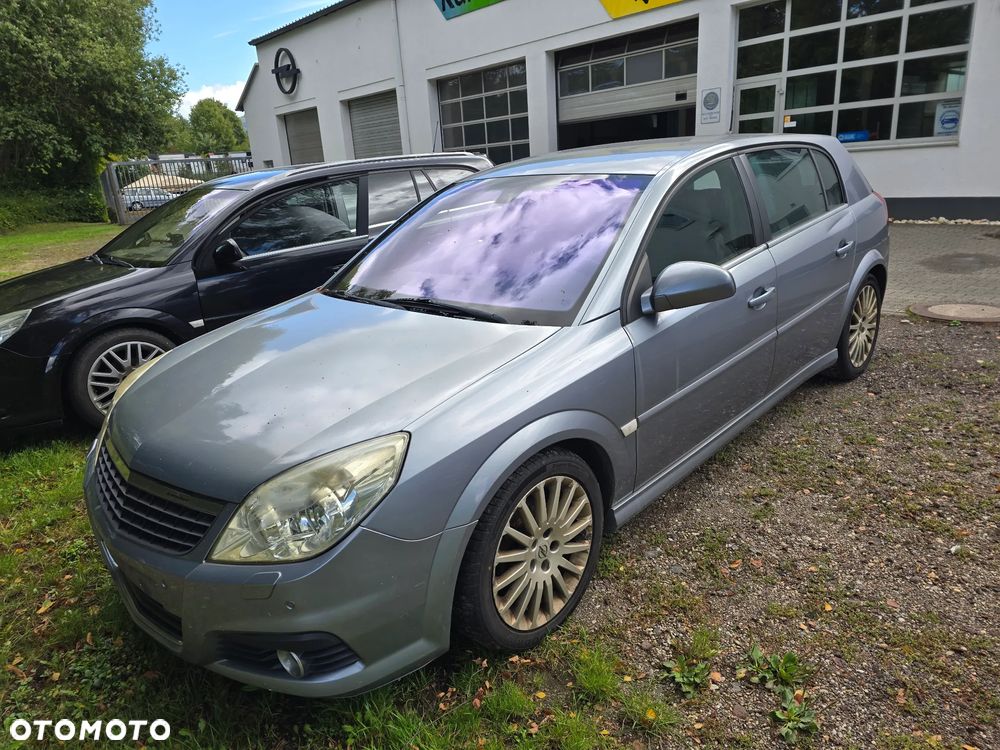 Opel Signum 1.9 CDTI Business Plus - 1