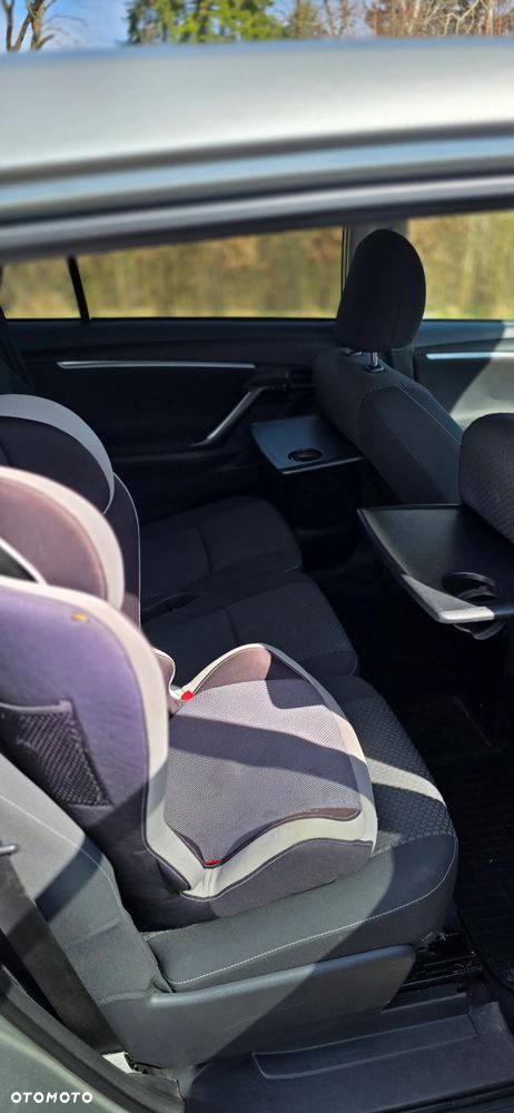 Toyota Verso 2.2 D-4D Automatik 5-Sitzer Comfort - 15