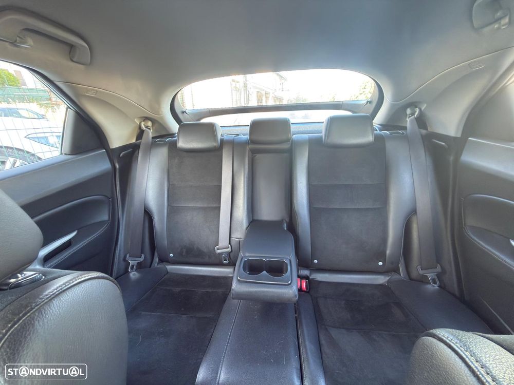 Honda Civic 1.4 i-VTEC Sport - 8