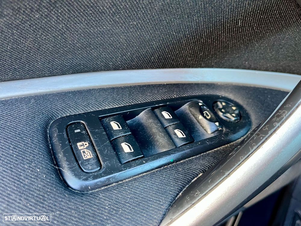 Citroën C5 Tourer 1.6 HDi VTR+ Airdream J16 - 39