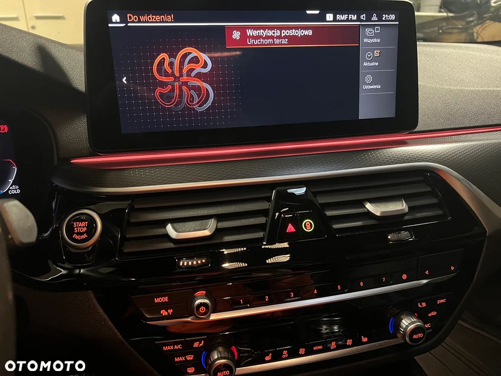 BMW Seria 5 530d xDrive M Sport Edition - 31