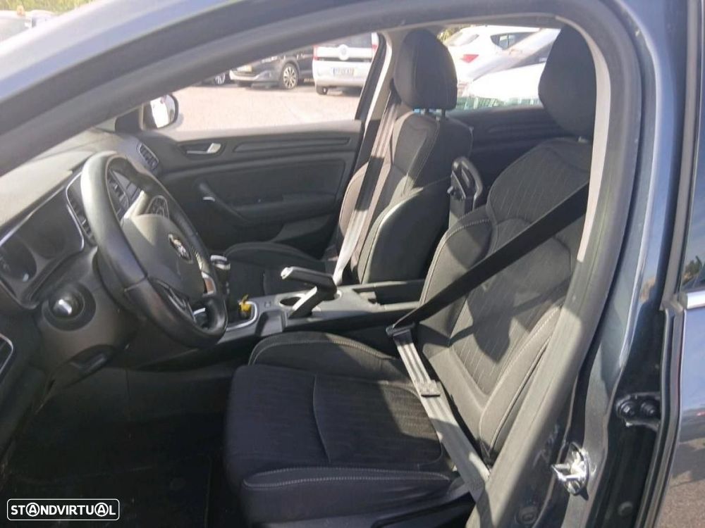Renault Mégane Sport Tourer 1.5 Blue dCi Bose Edition - 6