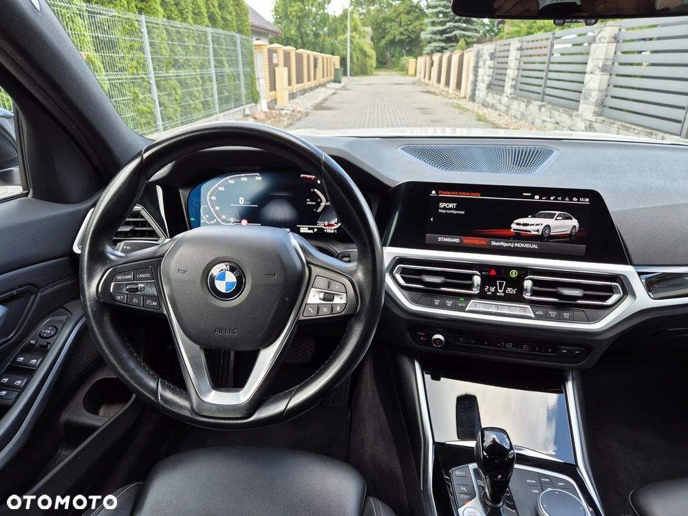 BMW Seria 3 318i Sport Line - 6