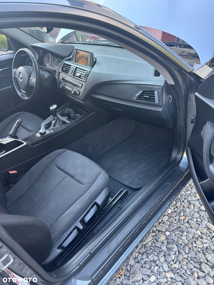 BMW Seria 1 118i - 10