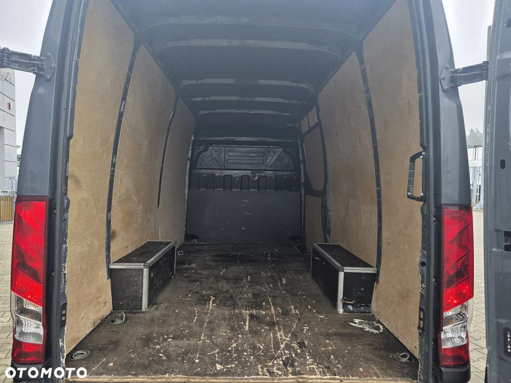 Iveco 35S16V L3H2 Średniak Krajowy Ledy Hak - 9