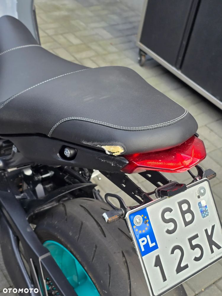 Yamaha MT - 9
