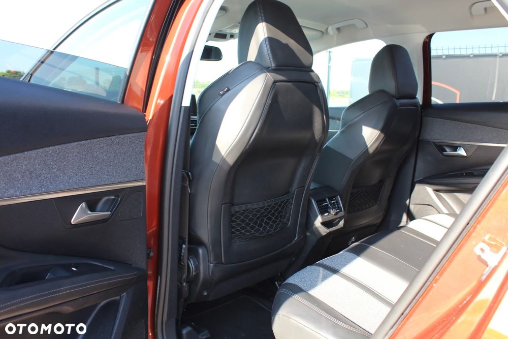 Peugeot 3008 1.6 THP Allure S&S EAT6 - 27