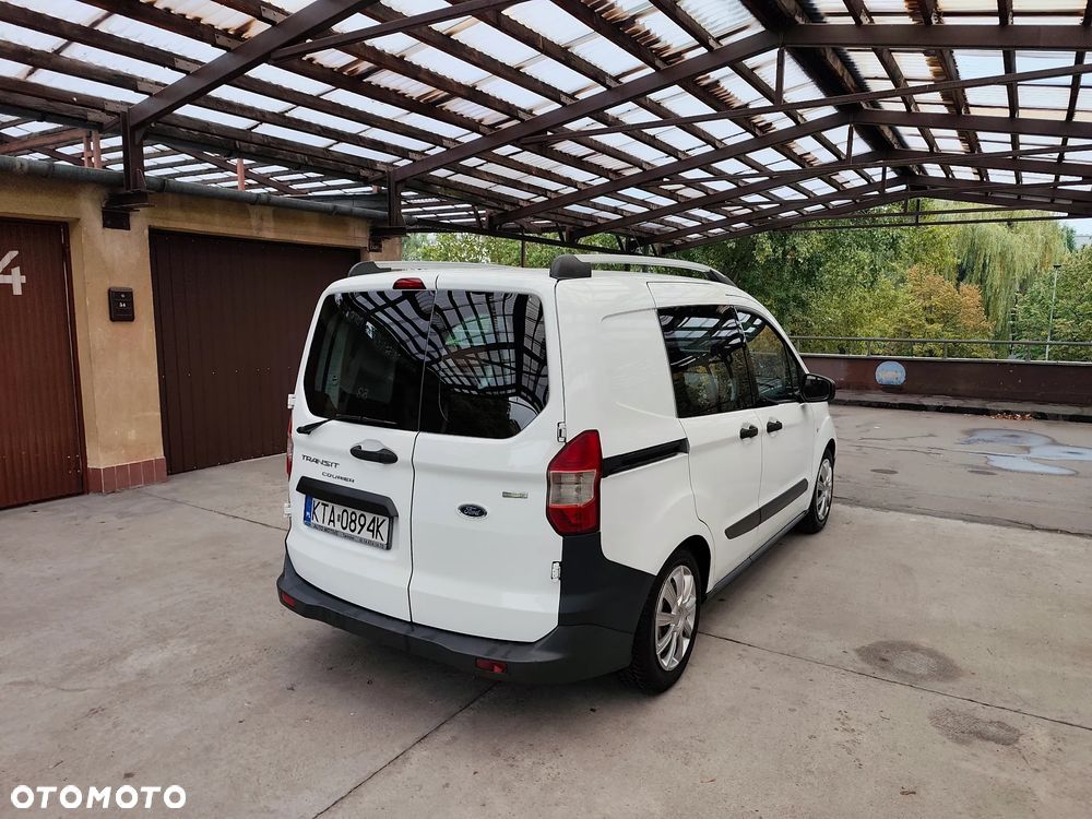 Ford Tourneo Courier 1.0 EcoBoost Trend - 4