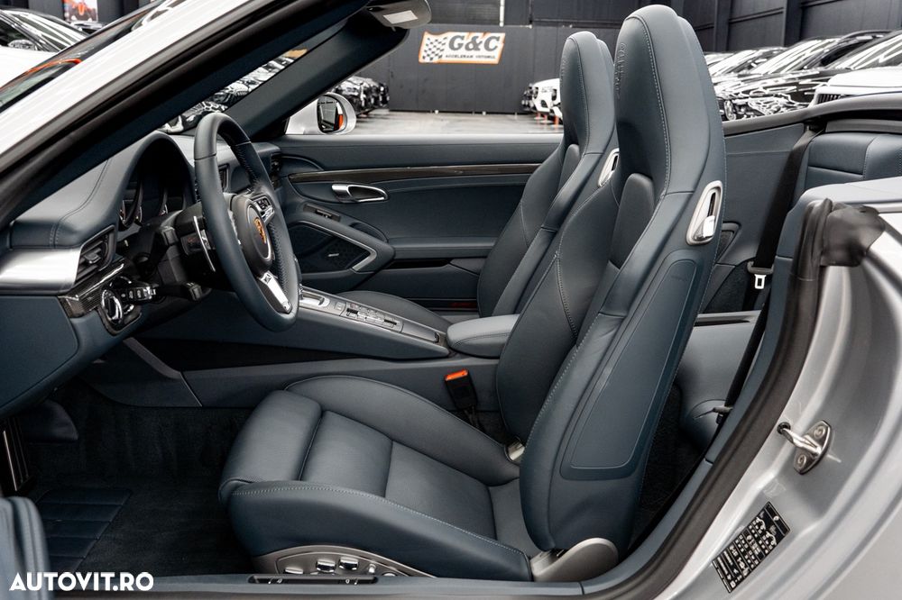 Porsche 911-TURBO-S Standard - 15