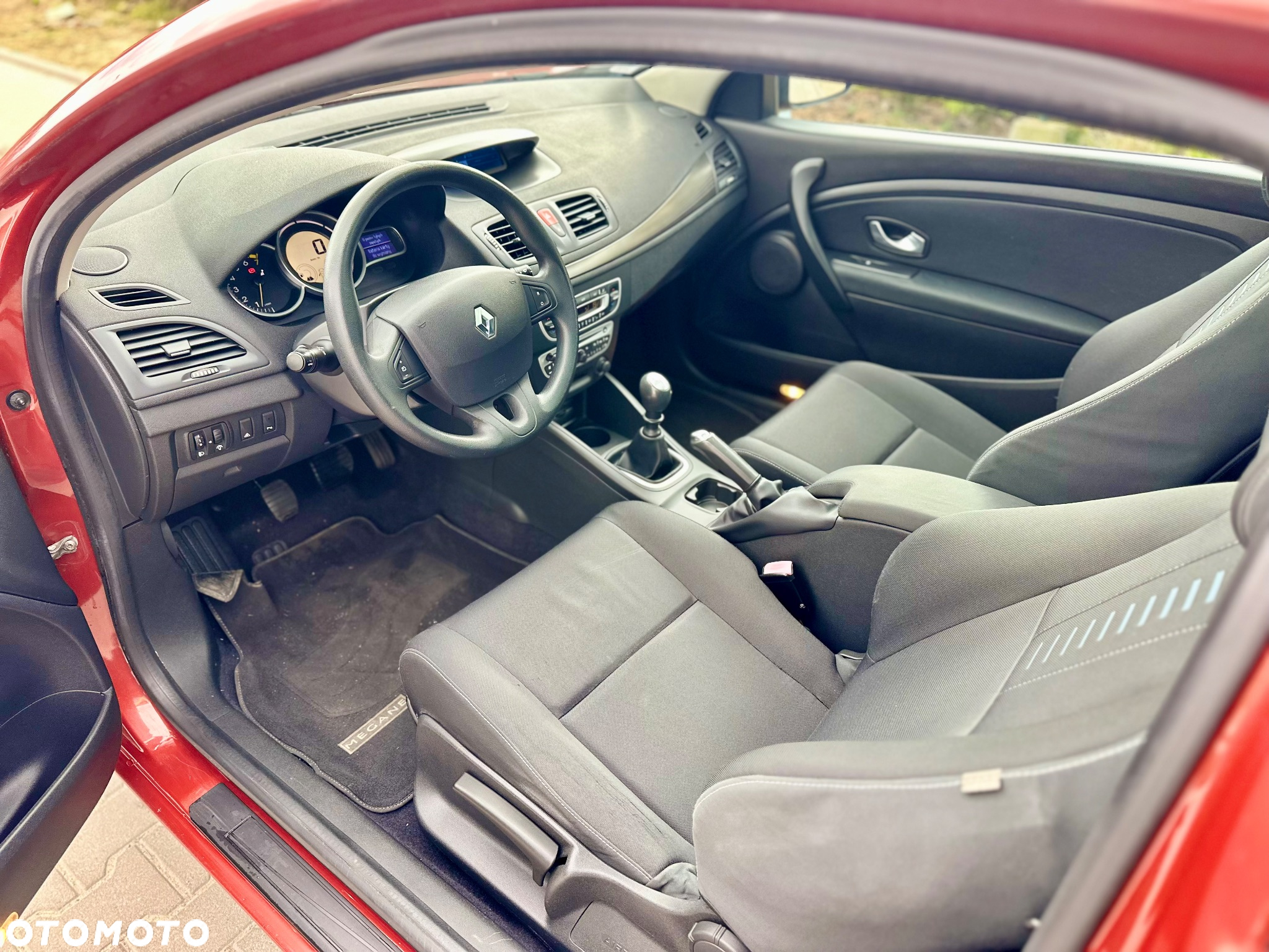Renault Megane 1.6 Coupe Dynamique - 10