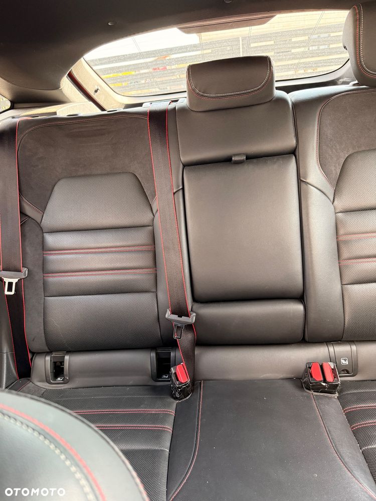 Renault Arkana 1.3 TCe mHEV R.S Line EDC - 6