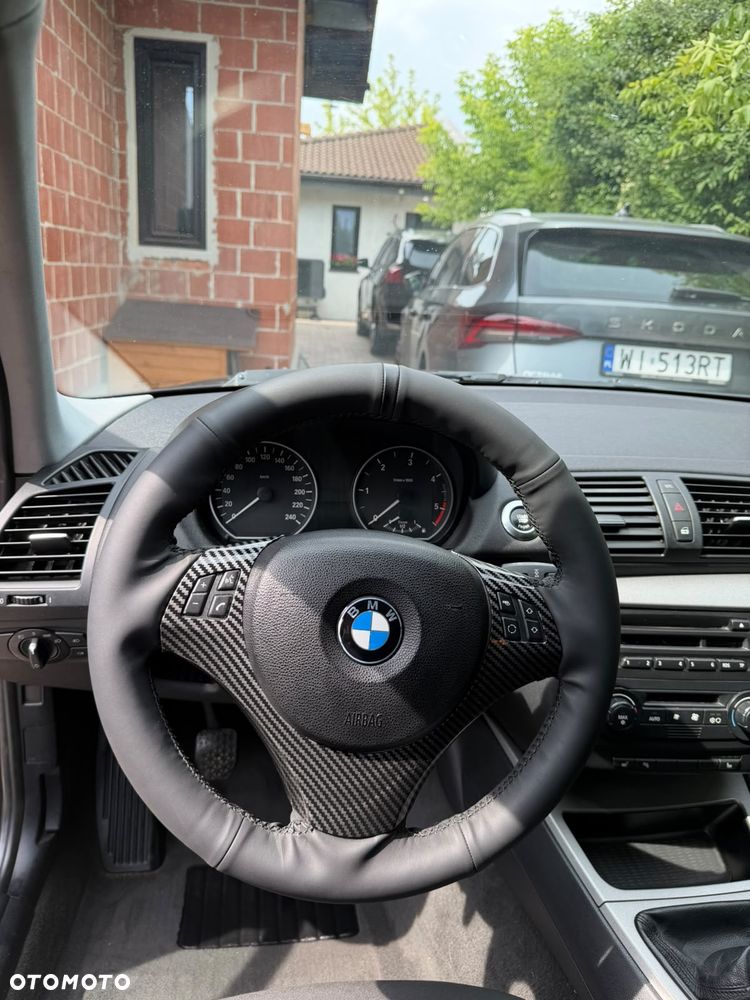 BMW Seria 1 - 13