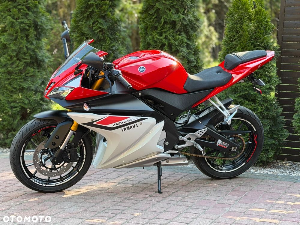 Yamaha YZF - 6