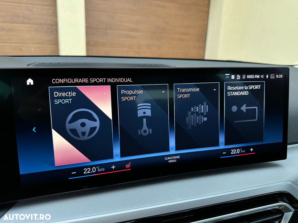 BMW Seria 3 318i AT - 26