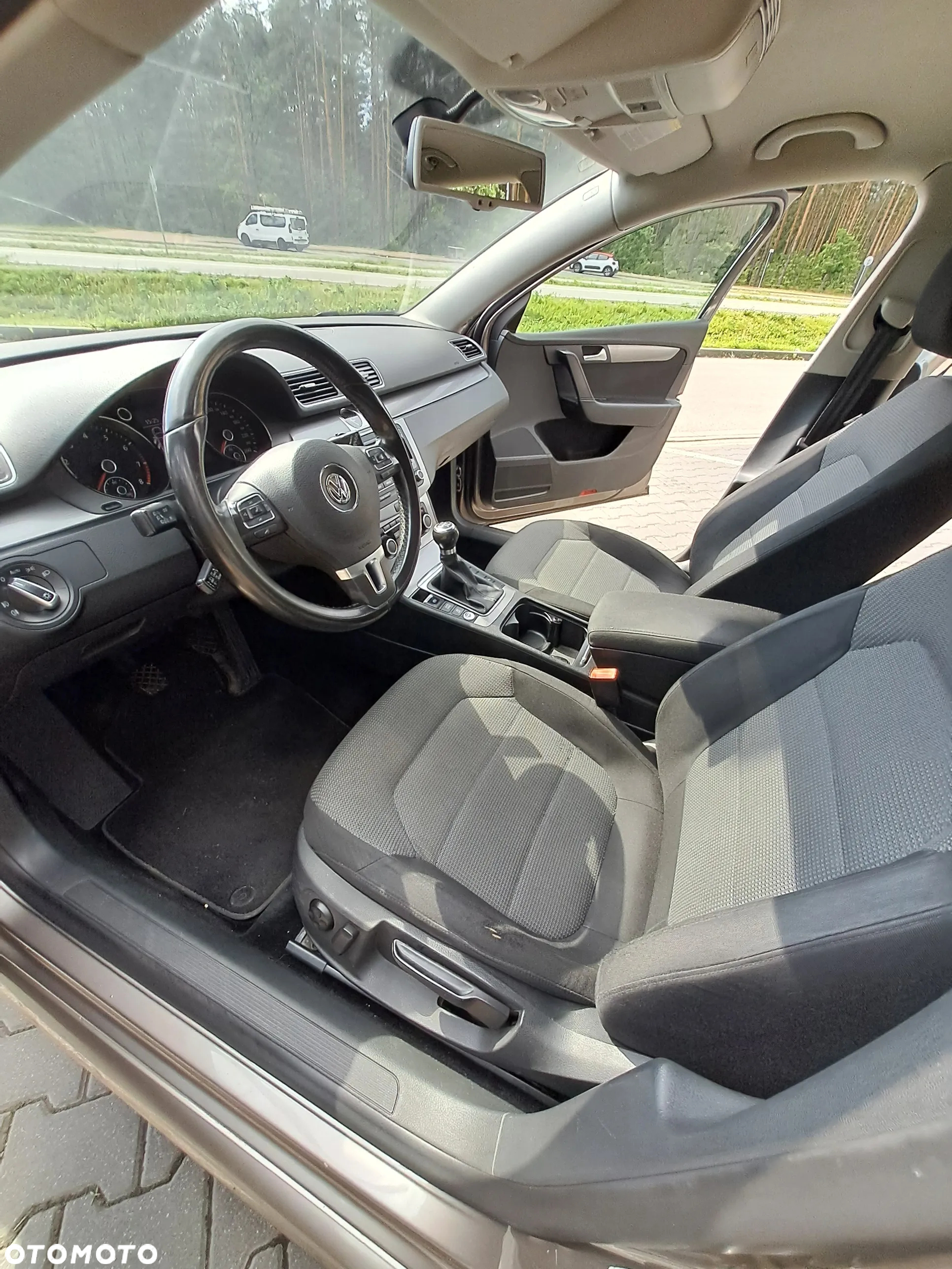 Volkswagen Passat 1.8 TSI Comfortline - 6