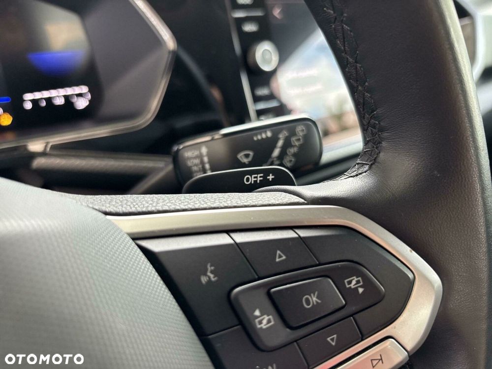 Volkswagen T-Cross 1.5 TSI ACT Life DSG - 22