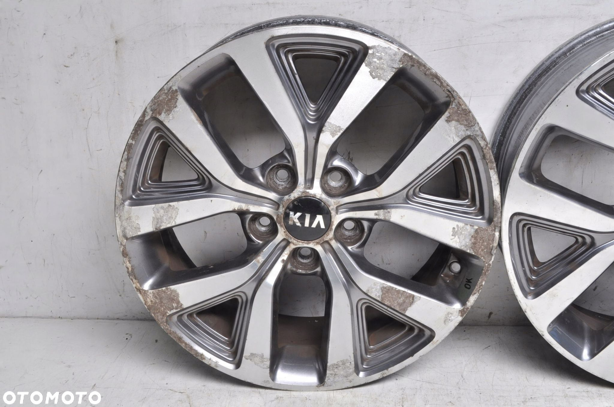 KIA CEED FELGI ALUMINIOWE 52910-3W610 OE 6.5" x 17" 5x114.3 ET 40 - 8