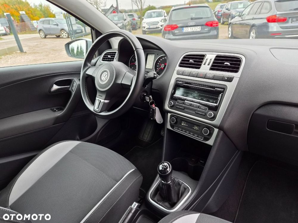 Volkswagen Polo - 21