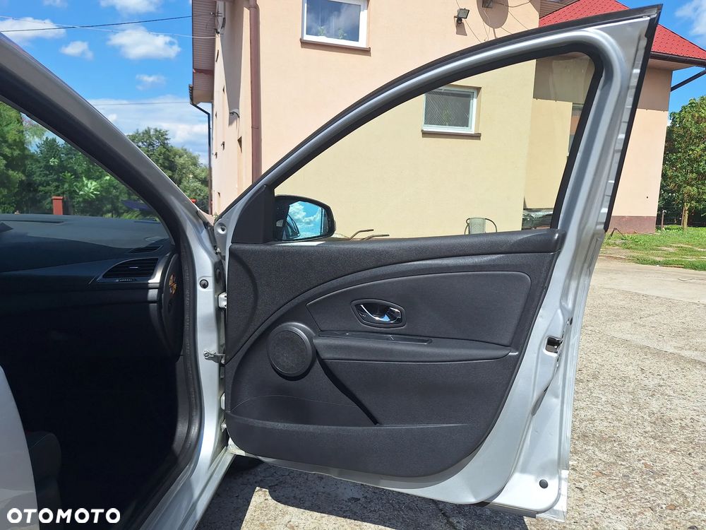 Renault Megane 1.6 16V 110 Dynamique - 6