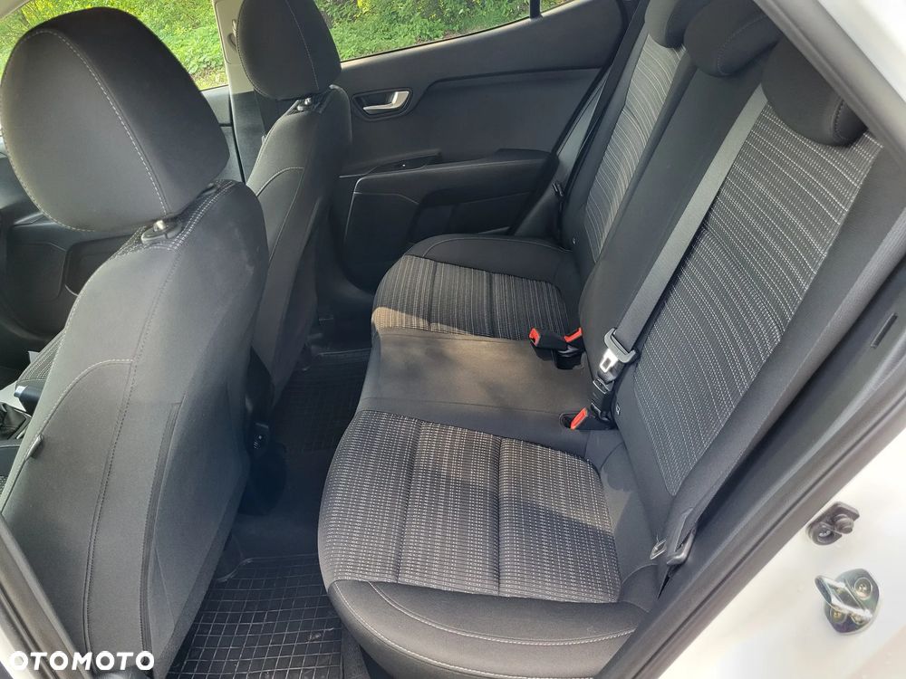 Kia Stonic 1.2 Dream-Team Edition - 11