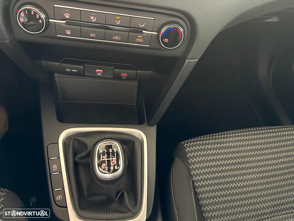Kia XCeed 1.0 T-GDI Dynamic - 16