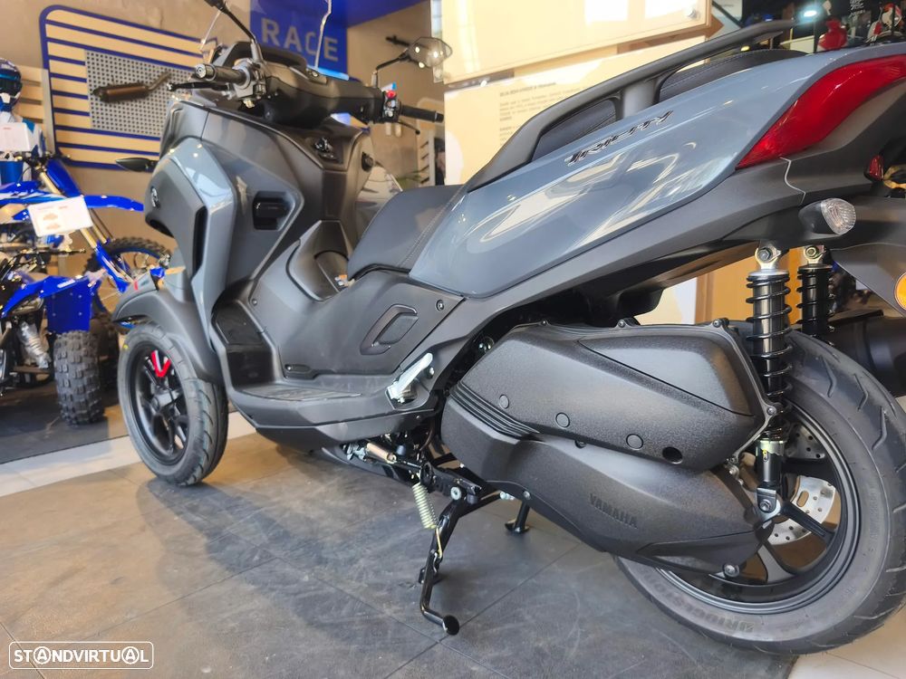 Yamaha Tricity 300 - 6