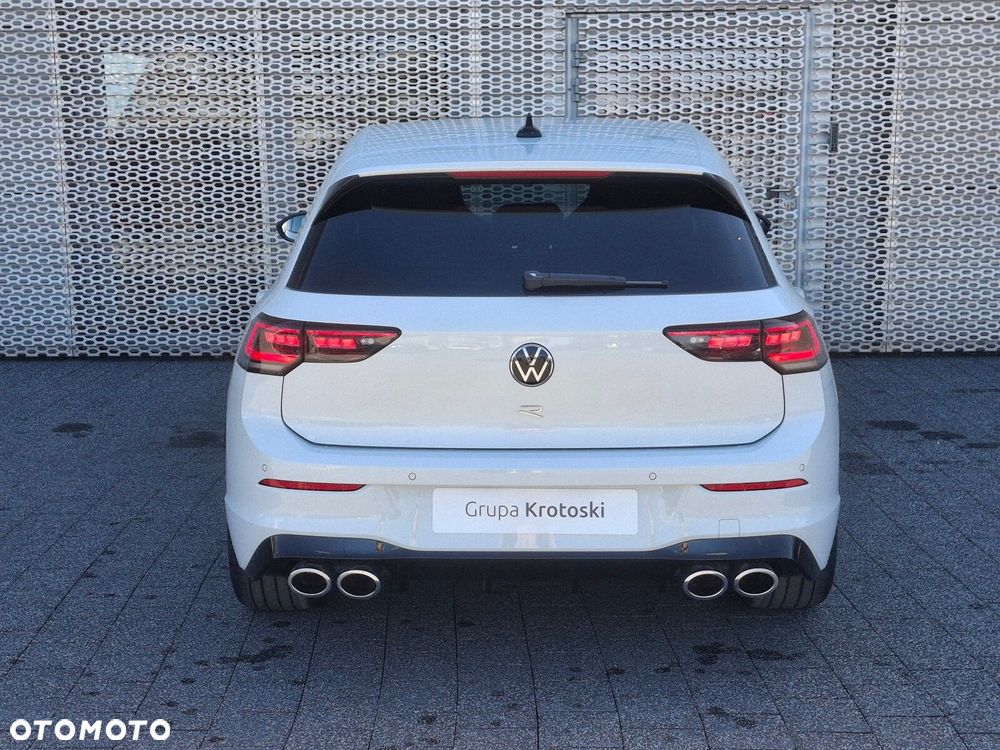 Volkswagen Golf - 7